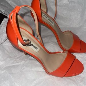 Steve Madden Orange Heels!